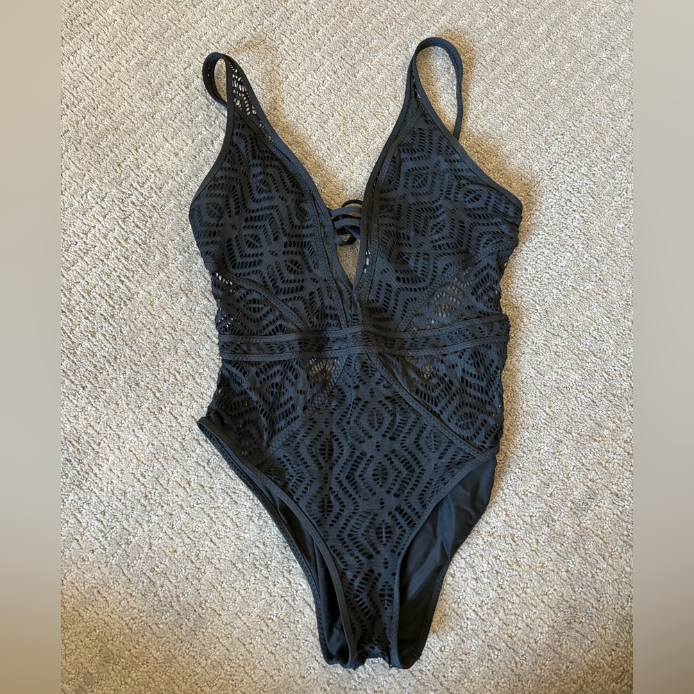 Becca by Rebecca Virtue Black Show & Tell Lace Plunge One Piece Swimsuit